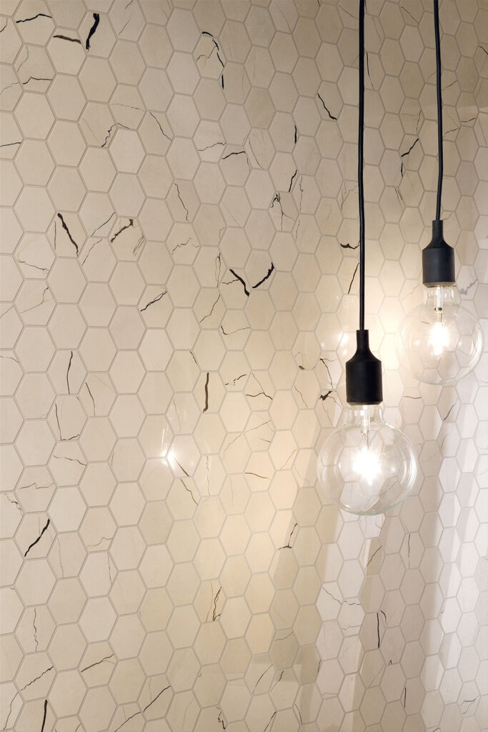 Rivestimenti Ceramica Fioranese Sound of Marbles Beige Antico Mosaico Exa